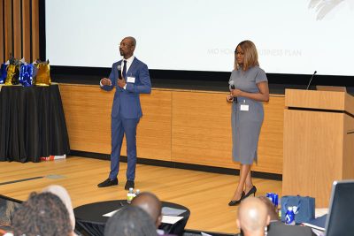 ai-2022-business-pitch-229