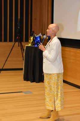 ai-2022-business-pitch-235