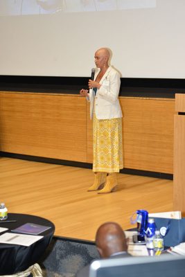 ai-2022-business-pitch-252