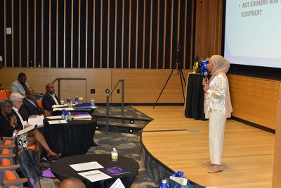 ai-2022-business-pitch-280