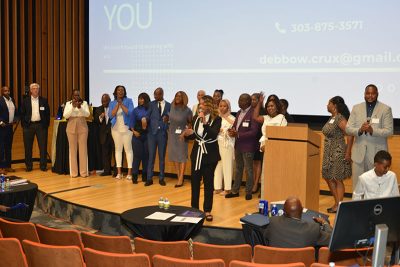 ai-2022-business-pitch-290