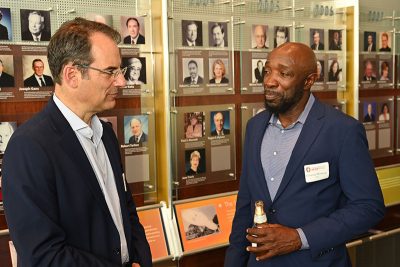 ai25-business-summit-007